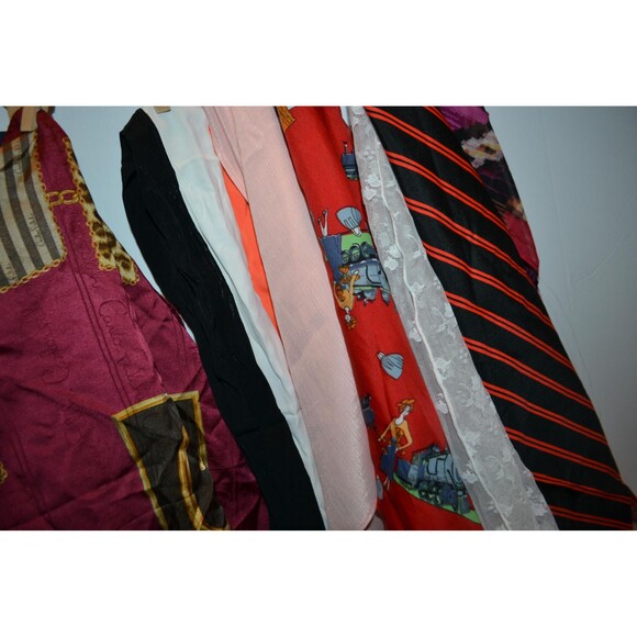 Bombshell to Boho Vintage Scarf Collection......Ten - Picture 4 of 4